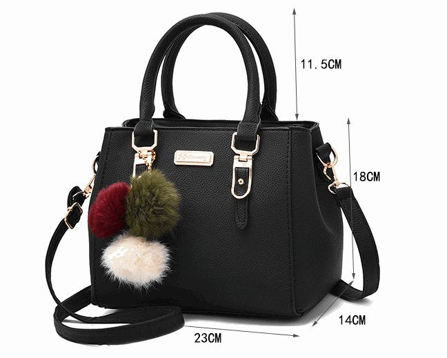 Women's Bulky Leather Shoulder Bag - Classic Leather Bag