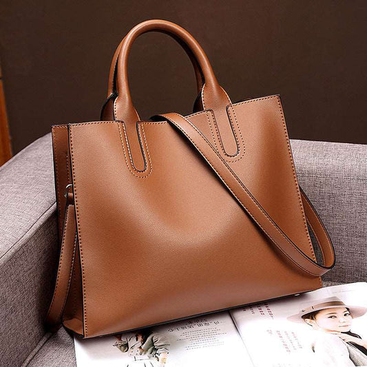 Women's Large Capacity One Shoulder Messenger Handbag - Classic Leather Bag