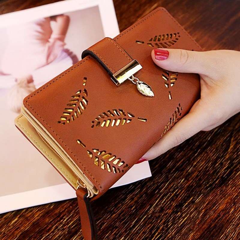 Women's Leaf Pattern Wallet - Classic Leather Bag