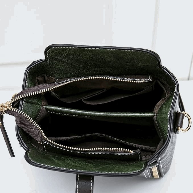 Women's Vintage Crossbody Purse - Classic Leather Bag