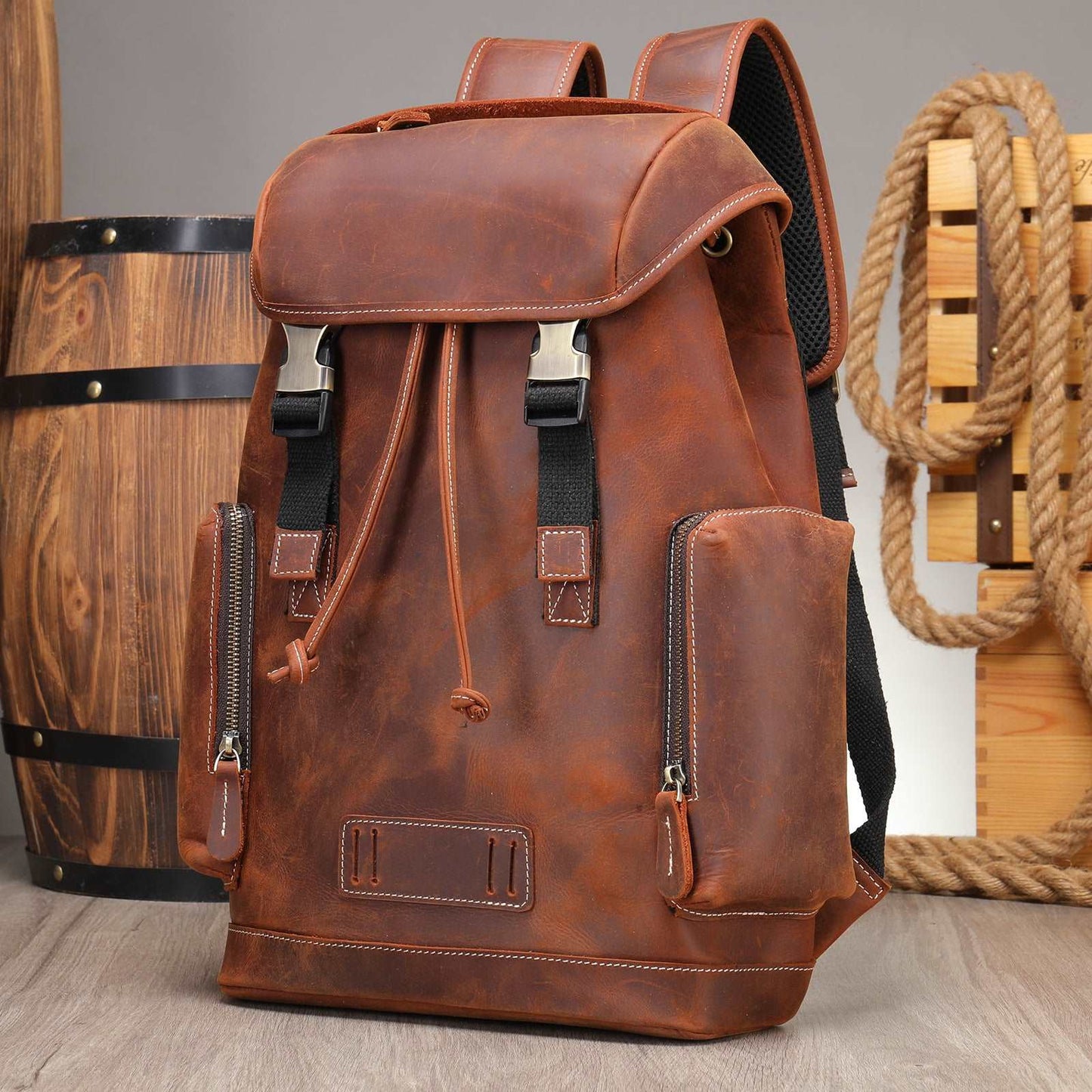 Men's Luxury Retro Leather Outdoor Travel Backpack - Classic Leather Bag