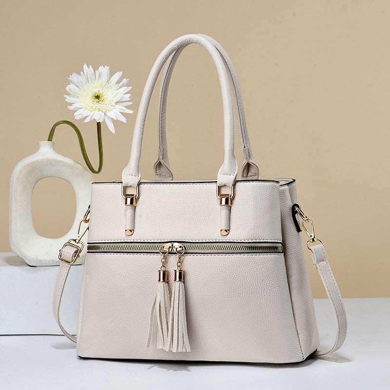 Women's Large Capacity Soft Leather Tassel Shoulder Bag - Classic Leather Bag