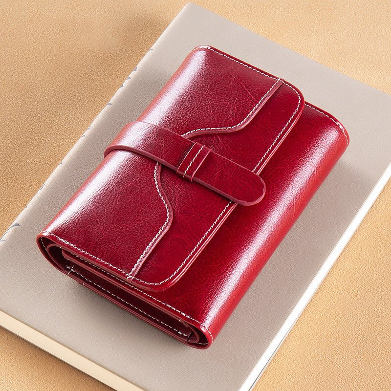 Women's Luxury Vintage Buckle Wallet - Classic Leather Bag