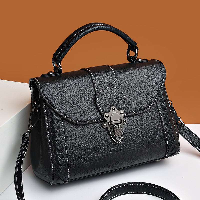 Women's Retro Simple Shoulder Bag - Classic Leather Bag