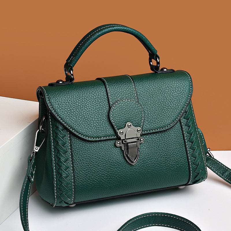 Women's Retro Simple Shoulder Bag - Classic Leather Bag