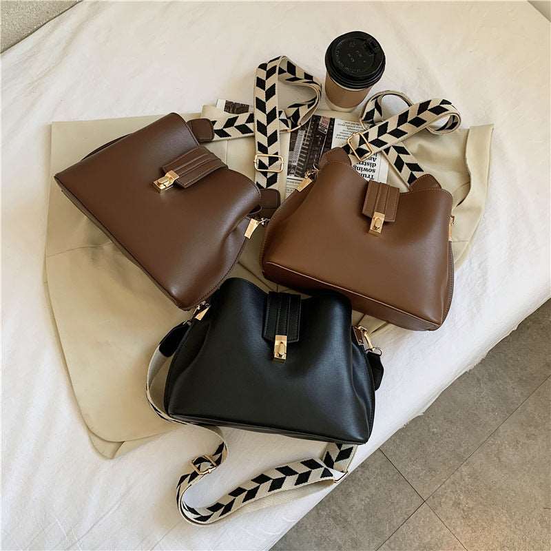 Women's Wide Shoulder Strap Bucket Bag - Classic Leather Bag