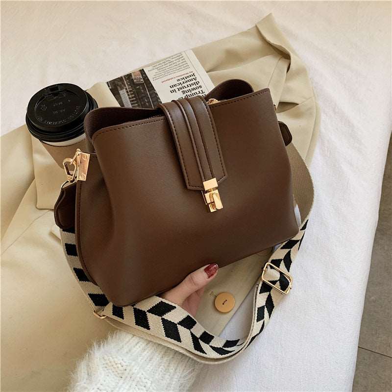 Women's Wide Shoulder Strap Bucket Bag - Classic Leather Bag